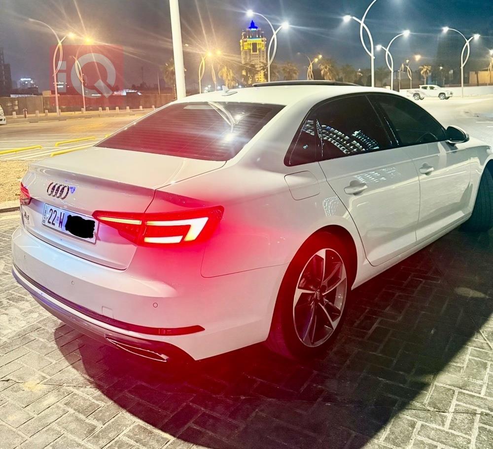 اودي A4